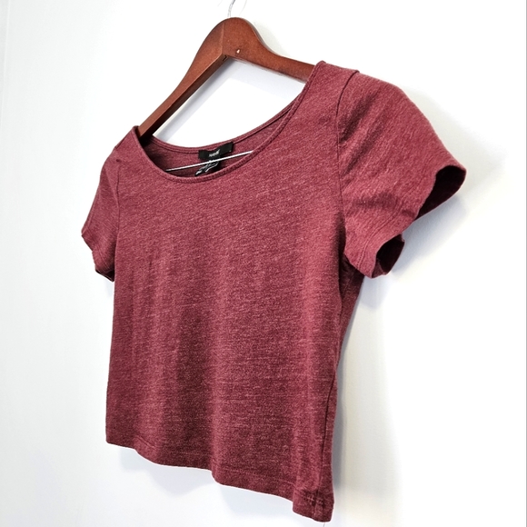 Forever 21 Cropped Tee - Size US M - Picture 2 of 5